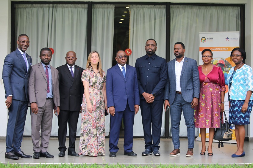 METFPA: Projet Abidjan Transport (ATP) :Le METFPA signe avec le MCA et le Groupement Ivoirien du Bâtiment et des Travaux Publics