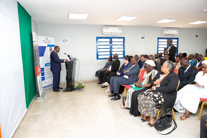 METFPA : Évaluation des Compétences des Formateurs de la Filière Transport-Logistique-Transit (TLT). Le Ministre N’Guessan KOFFI satisfait de la mise en œuvre de l’APC / La filière Transport-Logistique-Transit offre désormais Un (1) BT rénové, Deux (2) CAP, Neuf (9) CQP et Un (1) DTS ou BTS