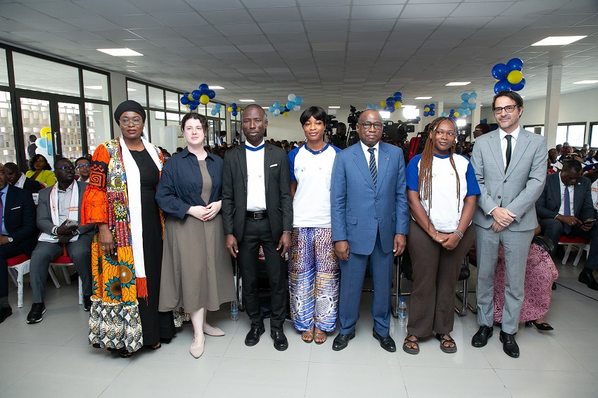 METFPA : Cérémonie de remise de diplômes de la deuxième promotion du projet de formation et d’insertion de 246 jeunes dans les métiers d’aide à la personne